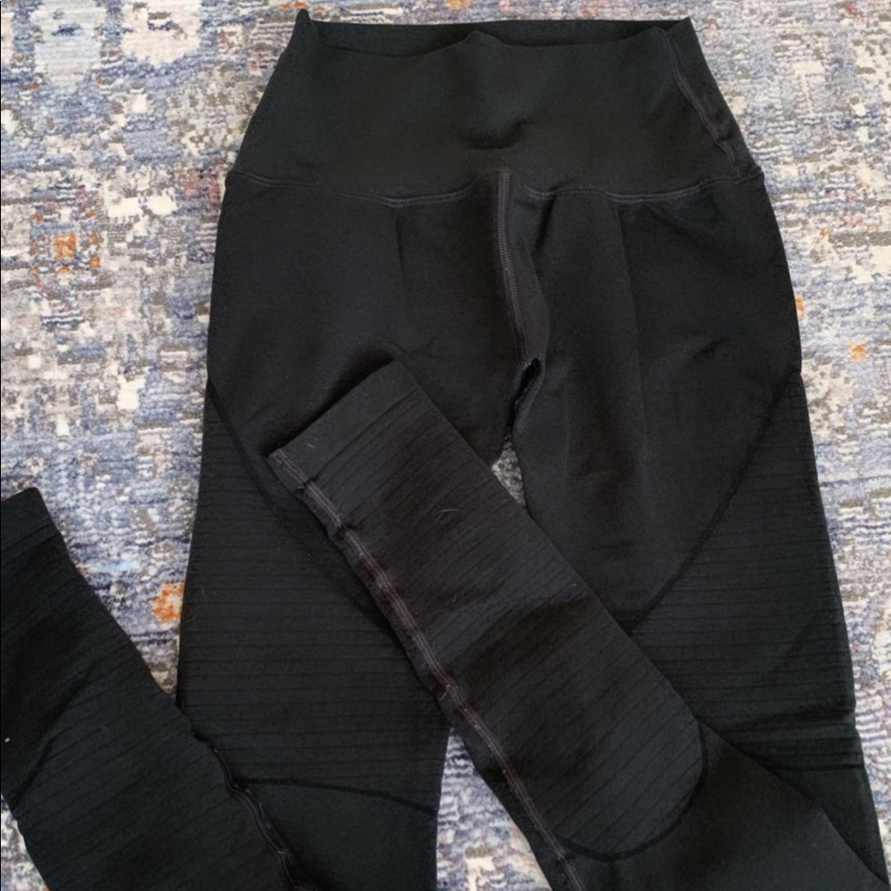 Alphalete leggings